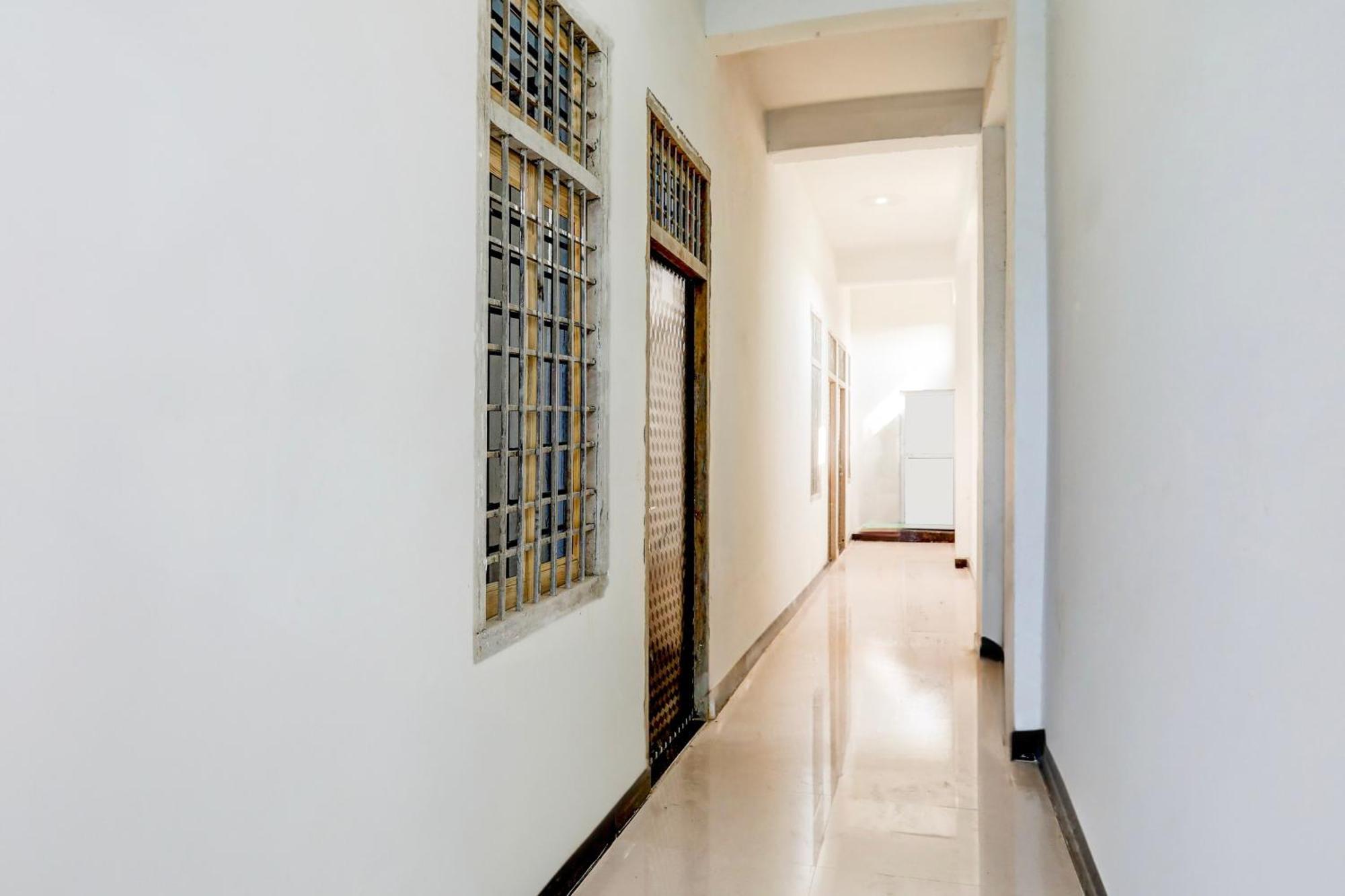 Hotel O Kanha Galaxy Brothers Group Kanpur Extérieur photo